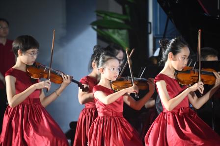 艺韵飞扬承薪火，青春逐梦筑和平 ——深圳市桂园教育集团首届文化艺术节圆满落幕