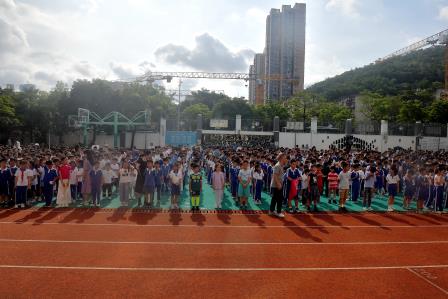筑牢安全防线 守护平安校园 ——翠北实验小学开展防震应急疏散演练