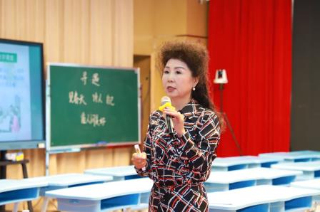 广东省陈荪名教师工作室、深圳市汤学儒名校长工作室承办2025年粤东西北教师全员轮训——义务教育新课程新教材改革骨干教师能力提升专项（小学语文）活动