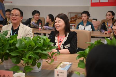 深港姊妹校交流：桂园中学携手香港粉岭官立中学共绘文化交融新篇章