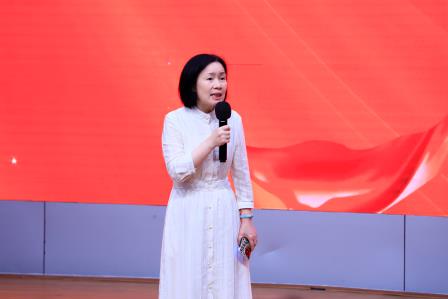 总结促前行，凝心共聚力——深圳市螺岭教育集团仙桐实验小学举行全体教职工大会
