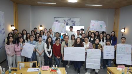 “青蓝共进+团队赋能”助力新教师专业成长 ——梧桐小学新教师培养体系的探索与实践