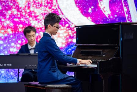 以美浸润青春，以艺点亮未来 ——螺岭锦星学校与螺岭湖贝学校2025校园艺术节展演