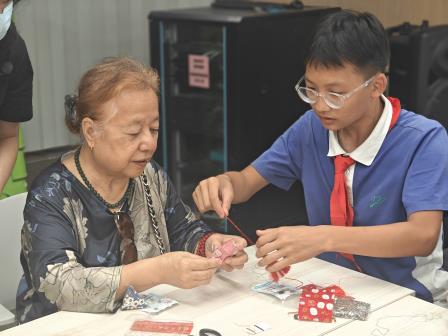 校社育人系列：深圳市罗湖区滨河实验中学与社区共庆端午六一｜粽享端午，童趣六一