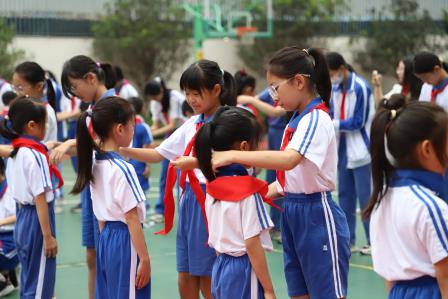红岭小学·红心课程 | 牢记党的教导 争做强国少年