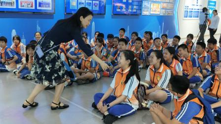 探秘微观奇境，播种科学梦想——深圳市翠竹外国语实验学校推进 “每周半天计划” 实践活动