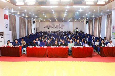 数智赋能教学 创新引领未来——2025 年罗湖区小学“数智课堂”课改现场会在碧波小学举行