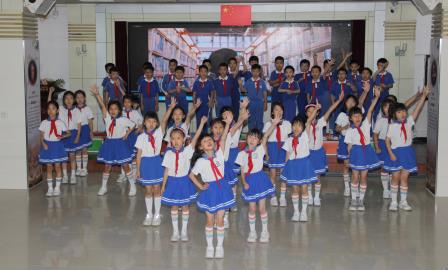 童心绘梦，美育润心 ——南湖小学“六一”艺术盛宴绽放光彩