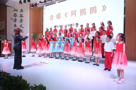 草埔小学六一“儒雅艺术嘉年华”绽放艺术风采