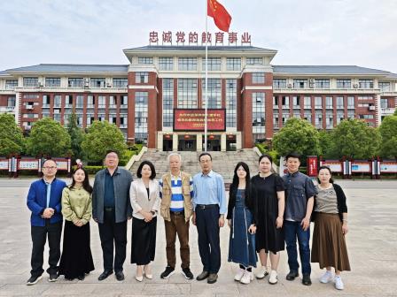 深赣校际牵手，共绘教育新章——大望学校与易堂学校教育结对交流活动圆满举行