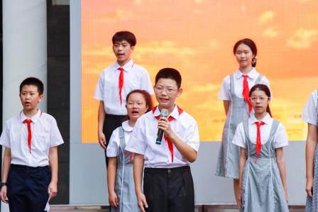 以青春之名,扬少年风采 ——翠园文锦中学举行纪念五四运动106周年主题活动暨励志教育