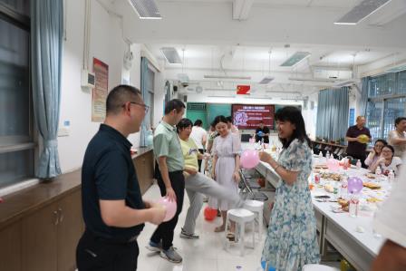 深圳市罗湖区滨河实验中学工会委员会暖心慰问初三教师活动 |凝心聚力同舟济，工会温情暖师心