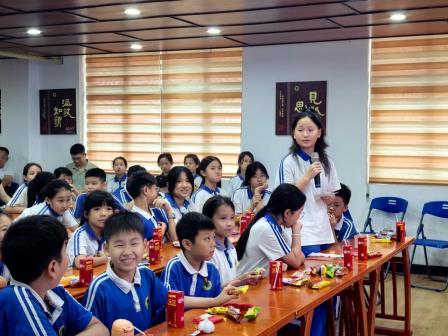 深圳市怡景小学举办“与美好同行”美术书法作品展分享会