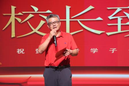 红桂腾霄逐日月，青衿竞渡启新程——红桂中学 2025 届初三中考助威仪式圆满举行
