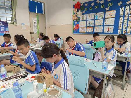 探索科技 筑梦未来 ——深圳市人民小学举办科技手工体验系列活动
