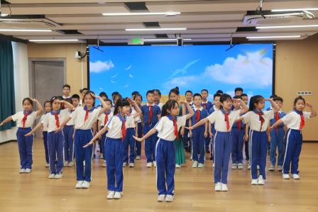 争做新时代好少年 —— 布心小学第十九周主题升旗仪式