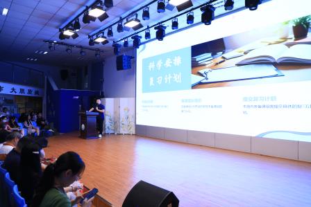 凝心聚力 砥砺前行——深圳市螺岭教育集团仙桐实验小学举行全体教职工大会