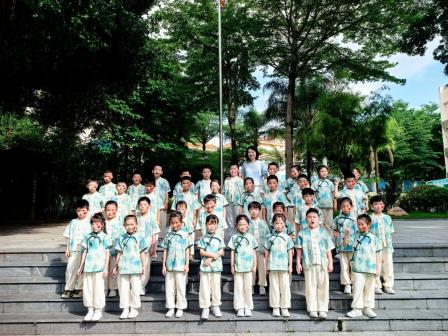 少年以歌明志 奏响逐梦序曲——深圳市怡景小学举行第十九周国旗下展示