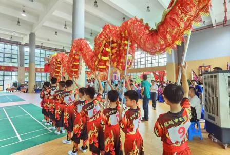华丽小学闪耀省舞龙锦标赛 勇夺团体二等奖等多项殊荣