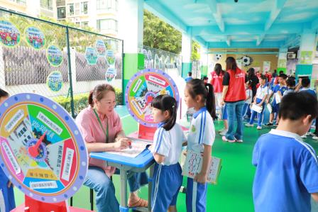 锦田小学一二年级期末嘉年华活动圆满完成