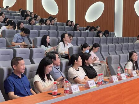以课促研展风采，数据赋能育素养——林伟育区级工作室成员精彩亮相罗湖区小学数学研讨活动