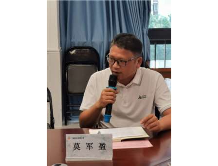 薪火相传，携手共进——深圳市东晓小学举行2024-2025学年度“师徒结对”总结会议