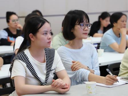 拍摄剪辑实战手册：从镜头设计到快速成片的专业技巧——深圳市罗湖区托幼幼教集团举办宣传工作培训（第五场）