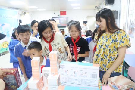 星光闪耀庆六一  五星成长向未来——景园实验小学开展2024-2025年度五星积分兑换活动