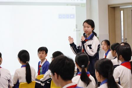 数智赋能课堂创新，茶叶文化探中外交流  青年教师引领风向，项目学习促学生成长——深圳市松泉实验学校青年教师在罗湖区初中历史“数智课堂”展示活动中表现不俗