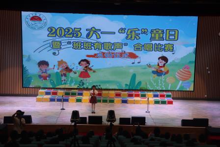 当美育德育邂逅创意集市，“六自”少年玩转多元成长 ——深圳市水库小学开展“‘唱’响‘摊’玩的六一”活动