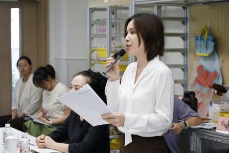 数智赋能历史课堂    创新引领未来