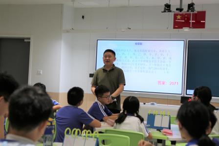 “数智之光”六年级擂台赛