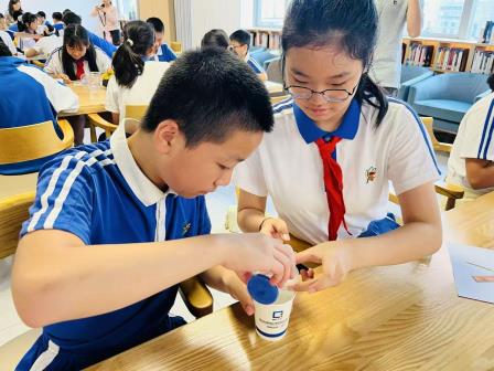 巧手绘夏韵，琅彩耀童心 ——翠北实验小学“每周半天”实践课程暨行走的思政课（第27期）
