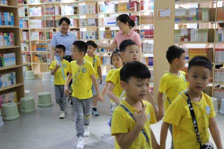 向西聚力四园同心 贯通培基幸福筑梦——深圳市向西小学开展小幼衔接系列活动