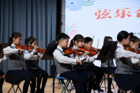 深圳市翠北教育集团举办“多彩艺韵 育美童心”迎六一艺术展演