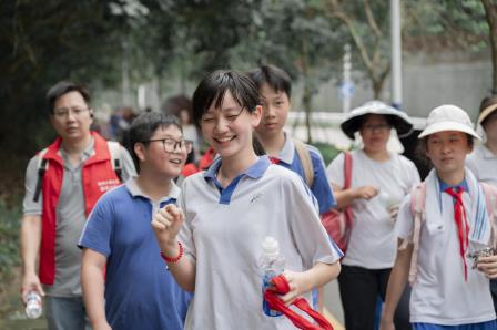 104名莲塘少年用脚步丈量12公里！这场毕业课程挑战太燃了！
