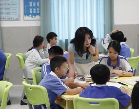 凝心聚智共研讨 素养导向探新途  ——深圳市东昌小学开展六年级复习课集体评课研讨活动