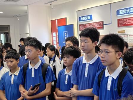 走进“家门口的最高法院”，开启体验式“法治研学”——大望学校“每周半天计划”走进最高人民法院第一巡回法庭