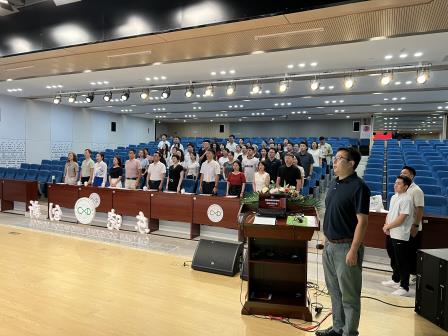 翠园东晓创新学校召开教职工代表大会
