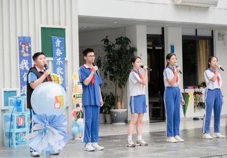 “莲韵拾光 扬帆启航”莲塘小学举行2024-2025 学年度第二学期散学典礼暨六年级毕业典礼