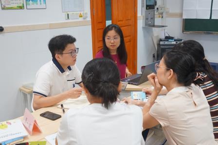 掌握沟通艺术 共建尊重氛围——罗湖小学开展教师正面管教专题培训