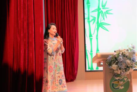 翠竹外国语实验学校召开2025年教职工大会 ——聚焦专业成长 共绘发展蓝图