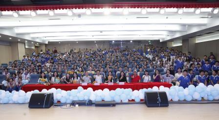 留“夏”童年，情满“东昌”园 ——深圳市东昌小学举行六年级毕业典礼