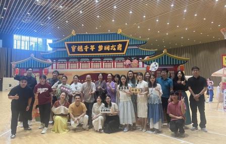 盛世唐风润童心：罗湖未来学校期末游园演绎文化传承新范式