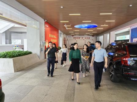 罗湖区领导实地调研桂园中学改扩建项目