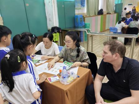 乐学闯关展素养，趣味评价润童心 ——翠竹外国语实验学校一二年级期末素养大通关活动圆满举行 　　