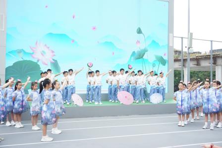 深圳市翠竹外国语实验学校第十七届校园文化艺术节圆满落幕