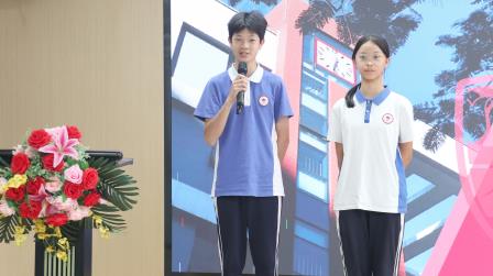 家校同心，共筑小初衔接新篇章 ——湖贝小学举办“小初贯通活动”