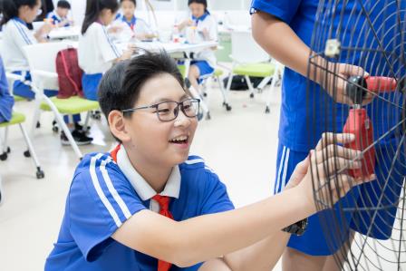 仙桐实验小学学子探秘少科城：当科学课遇上“每周半天计划”