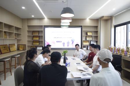 深耕新课标，聚力启新程 ——深圳市东昌小学开展2025-2026学年度第一学期学科集体备课教研活动
